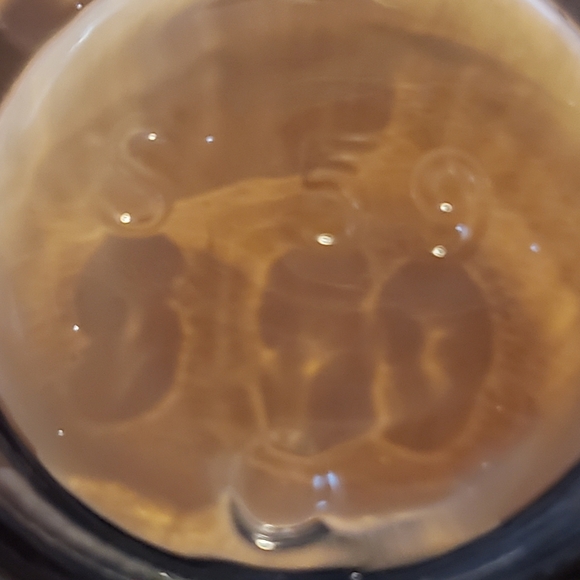 Revlon color stay foundation - Picture 4 of 7